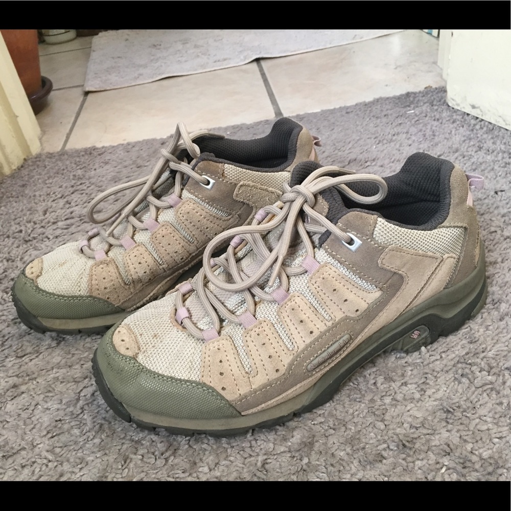 columbia gray grey purple suede hiking boots shoes